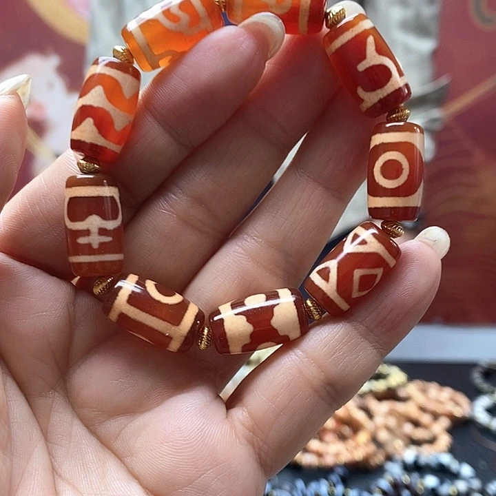 玛瑙/玉髓颈饰合金