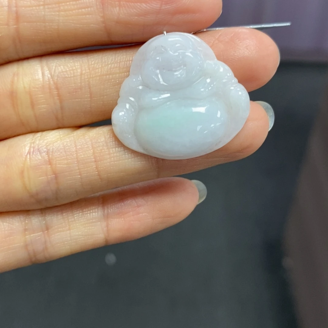 翡翠颈饰未镶嵌佛公