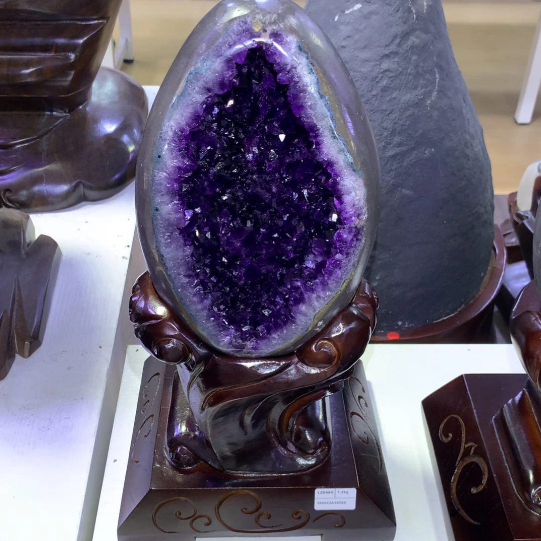 未镶嵌大型摆件（非配饰）紫晶乌拉圭大牙浓紫恐龙蛋