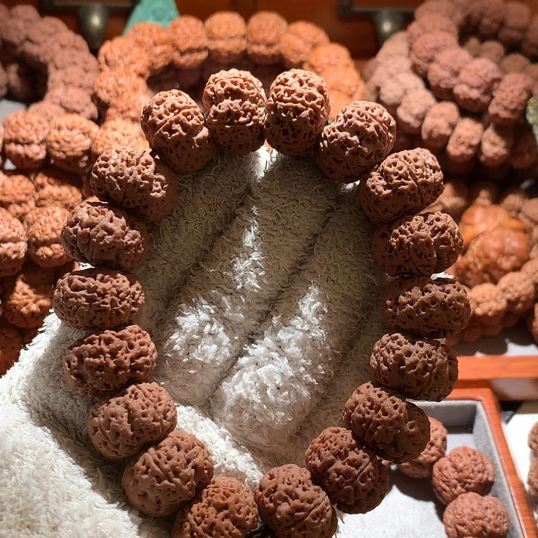 金刚菩提吊坠梁梅花夹板21超头