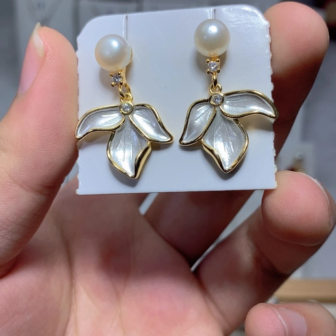 银S925镶嵌淡水珍珠耳饰