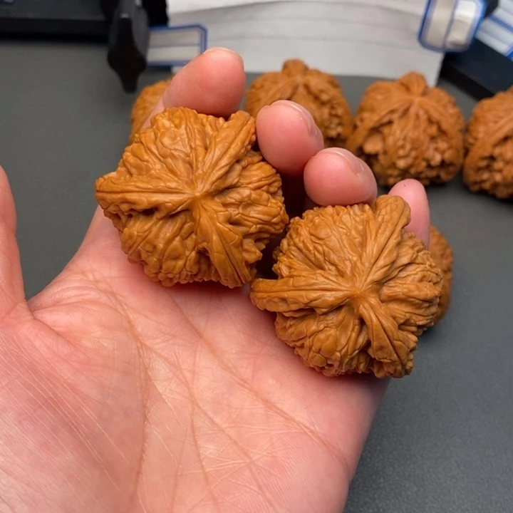 文玩核桃吊坠顺****店核桃