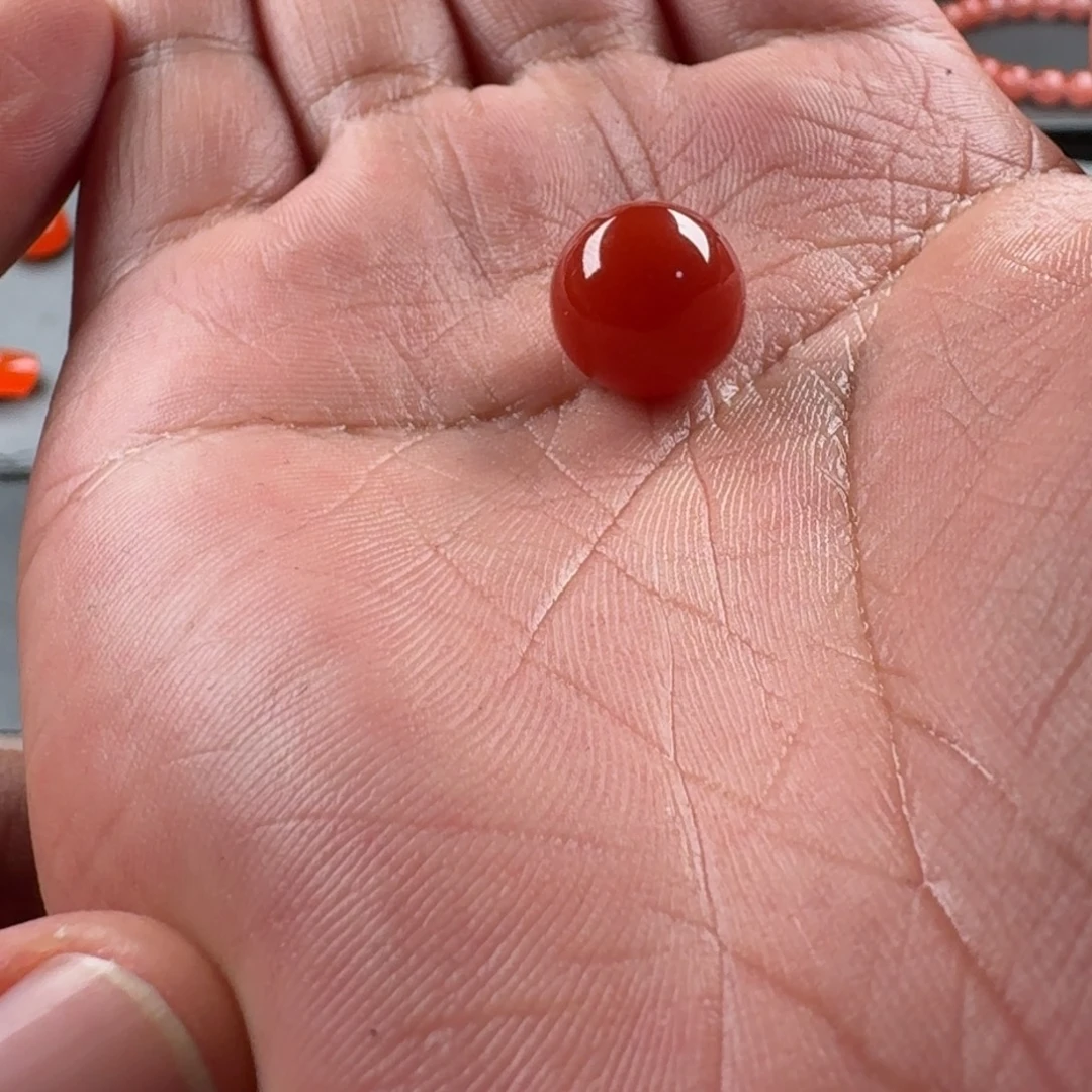 南红玛瑙未镶嵌圆珠12.6