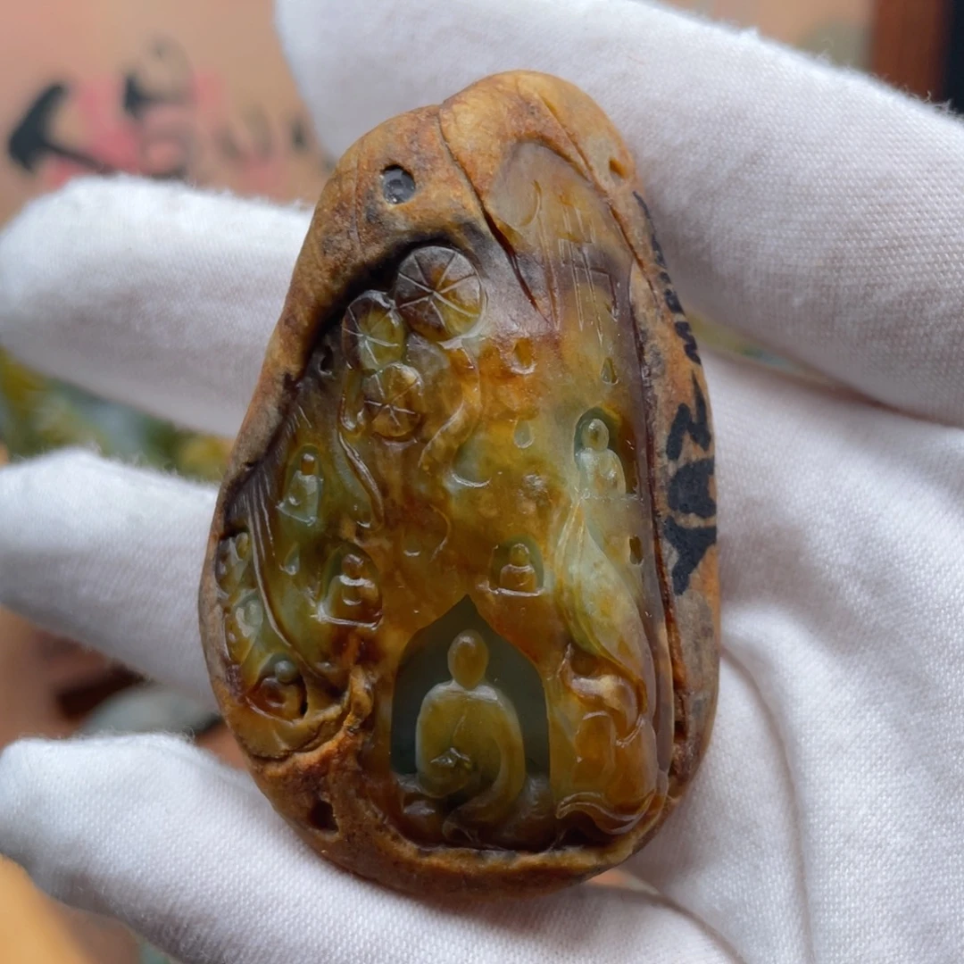 定制翡翠未镶嵌翡翠