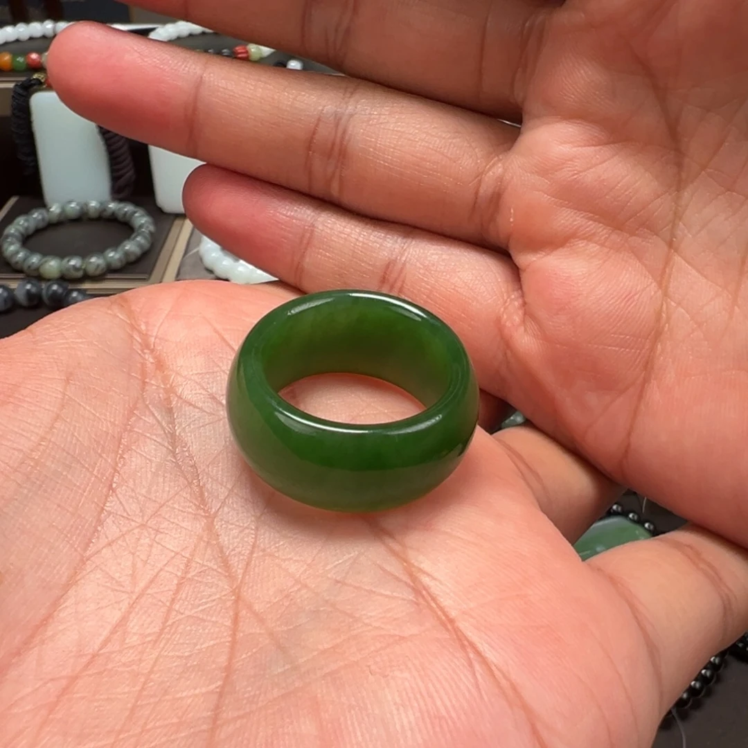 颈饰未镶嵌和田玉内径20.3mm