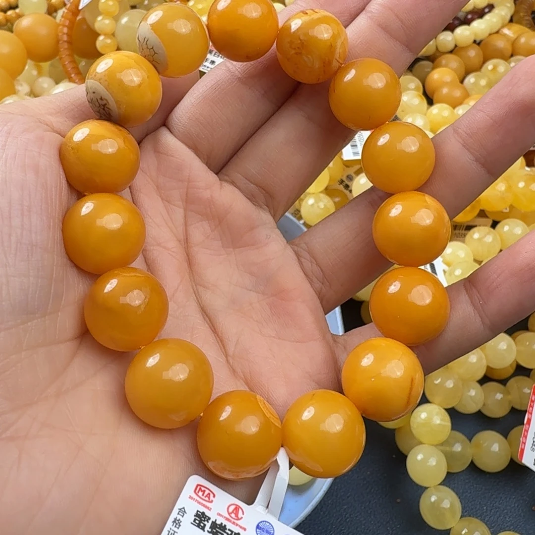 琥珀未镶嵌珠宝奇石