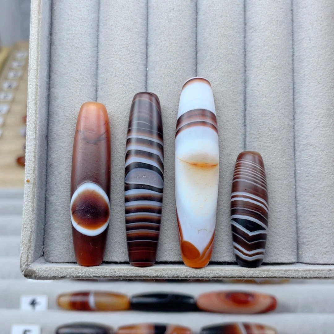 热***情玛瑙/玉髓合金颈饰