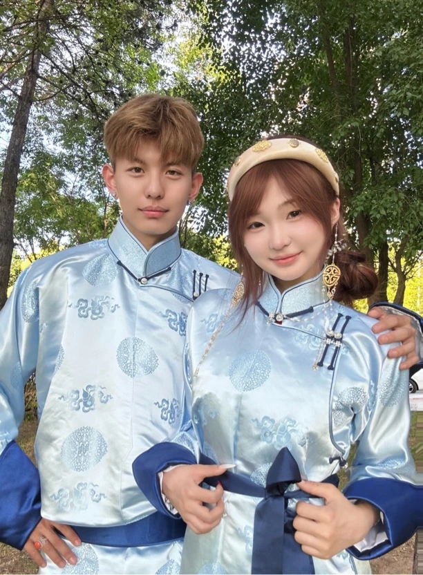 情侣款四季适用浅蓝色传统袍长袍子