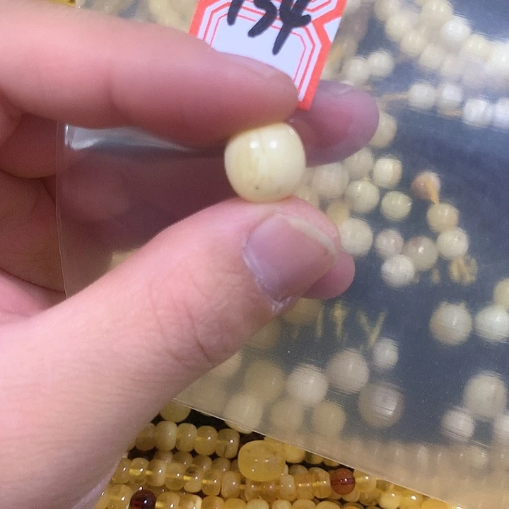 裸石琥珀未镶嵌12.5