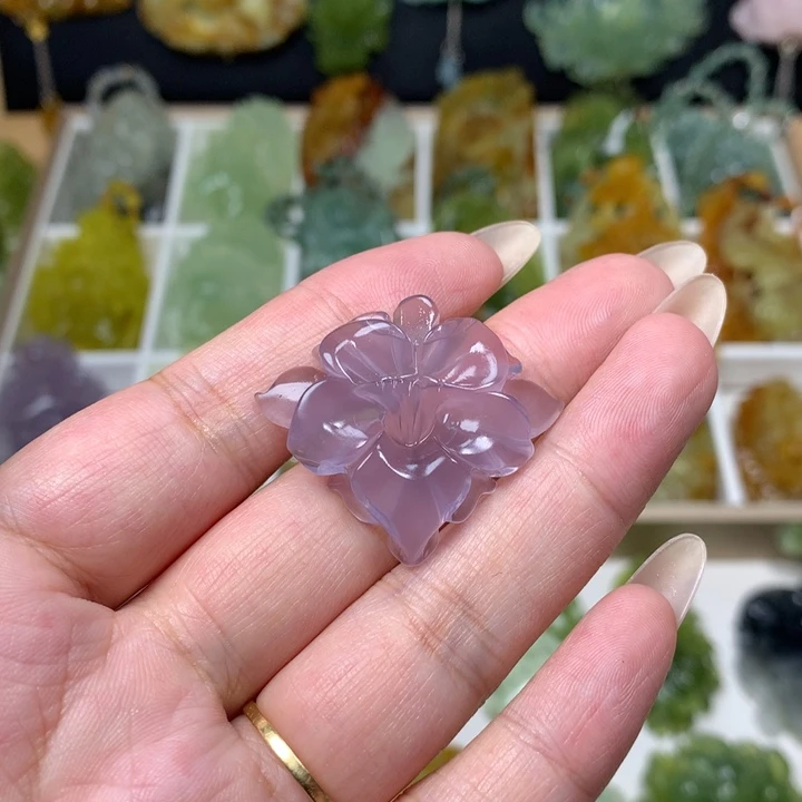 蛇纹石玉合金颈饰