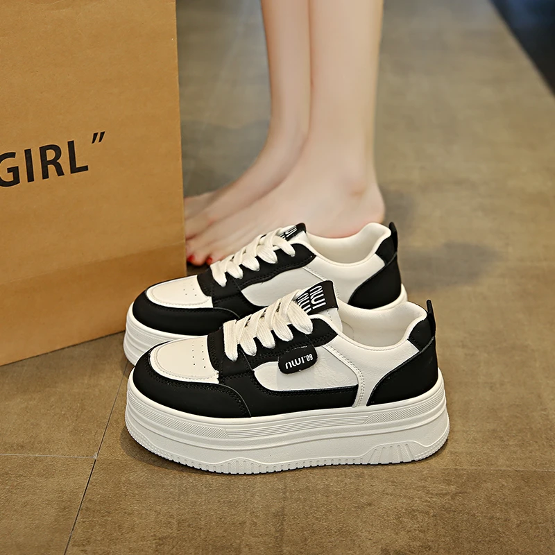 爆款小白鞋女2025年春季新款黑白熊猫鞋子百搭厚底板鞋休闲运动鞋