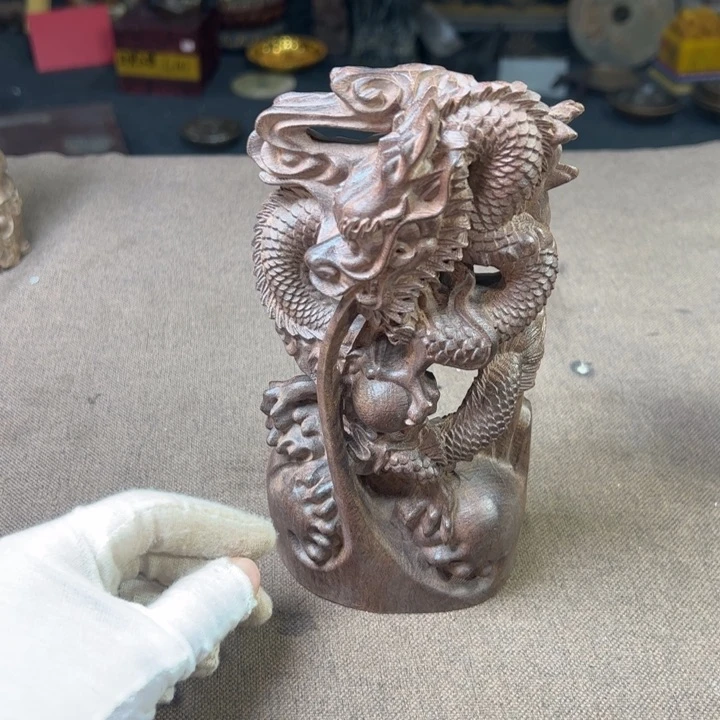 精品摆件工艺品等