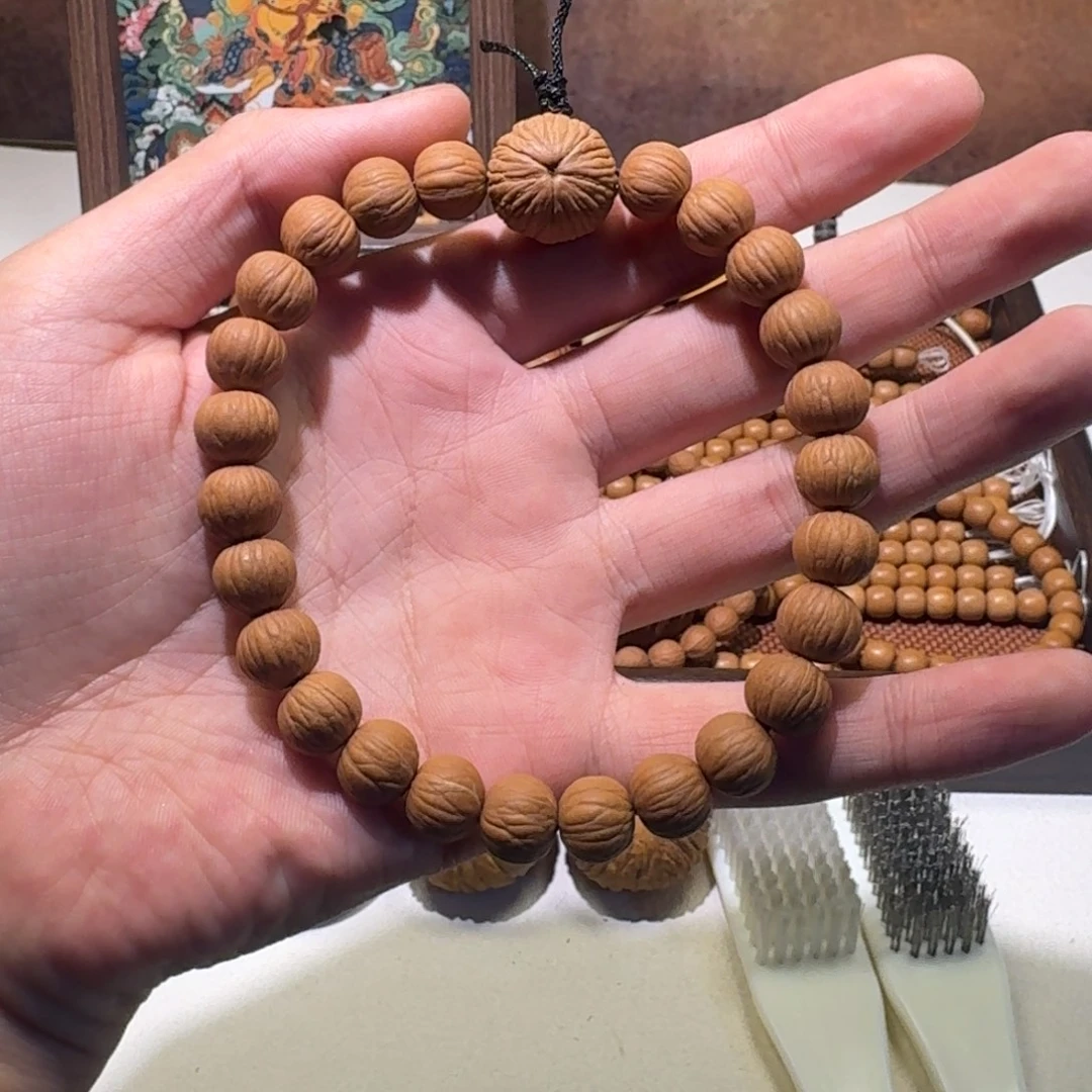 猴头核桃吊坠土豪