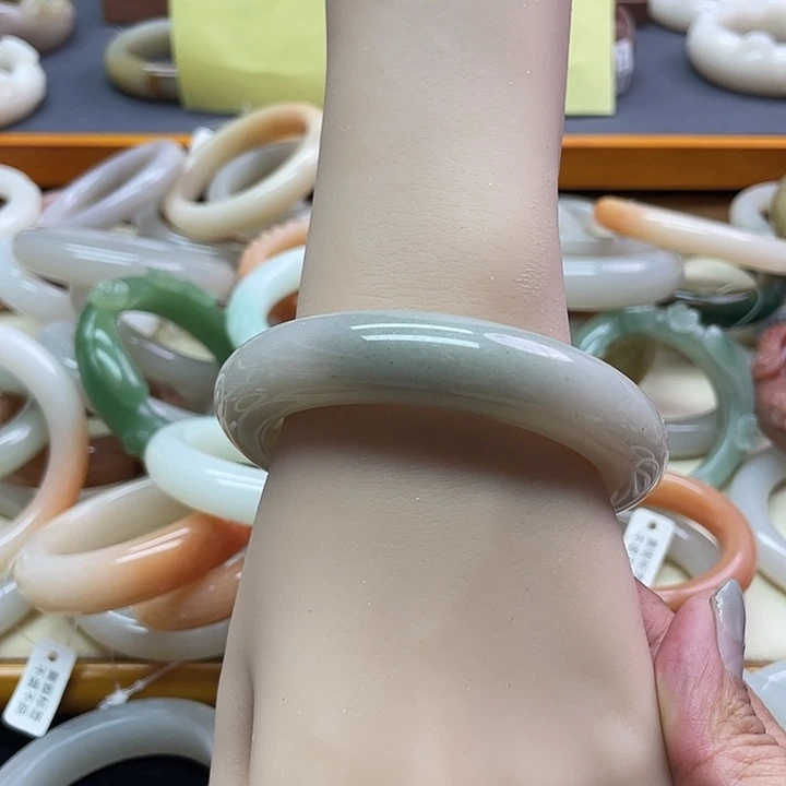 未镶嵌石英岩玉珠宝奇石蔷*微