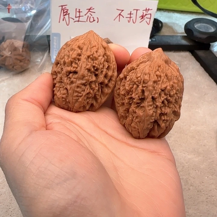 宇***光文玩核桃把件大蒜头34