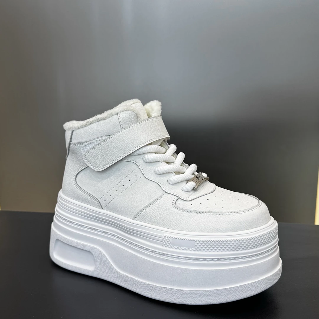 8公分增高真皮小白鞋时尚休闲鞋小白鞋白色时尚女鞋9018-99