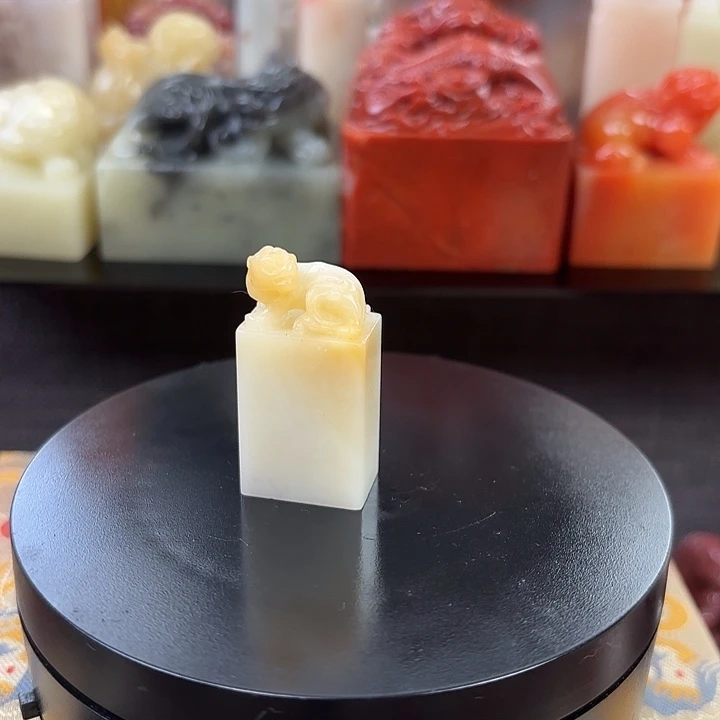 寿山石印石寿山石