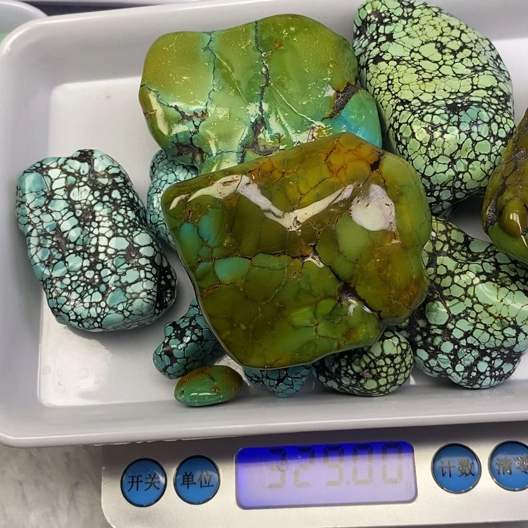 未镶嵌高瓷特色随行