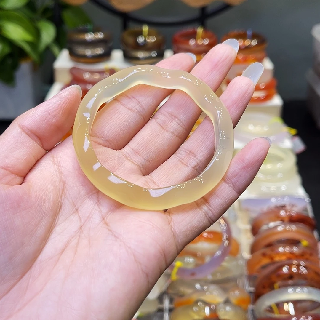 玛瑙/玉髓未镶嵌手镯