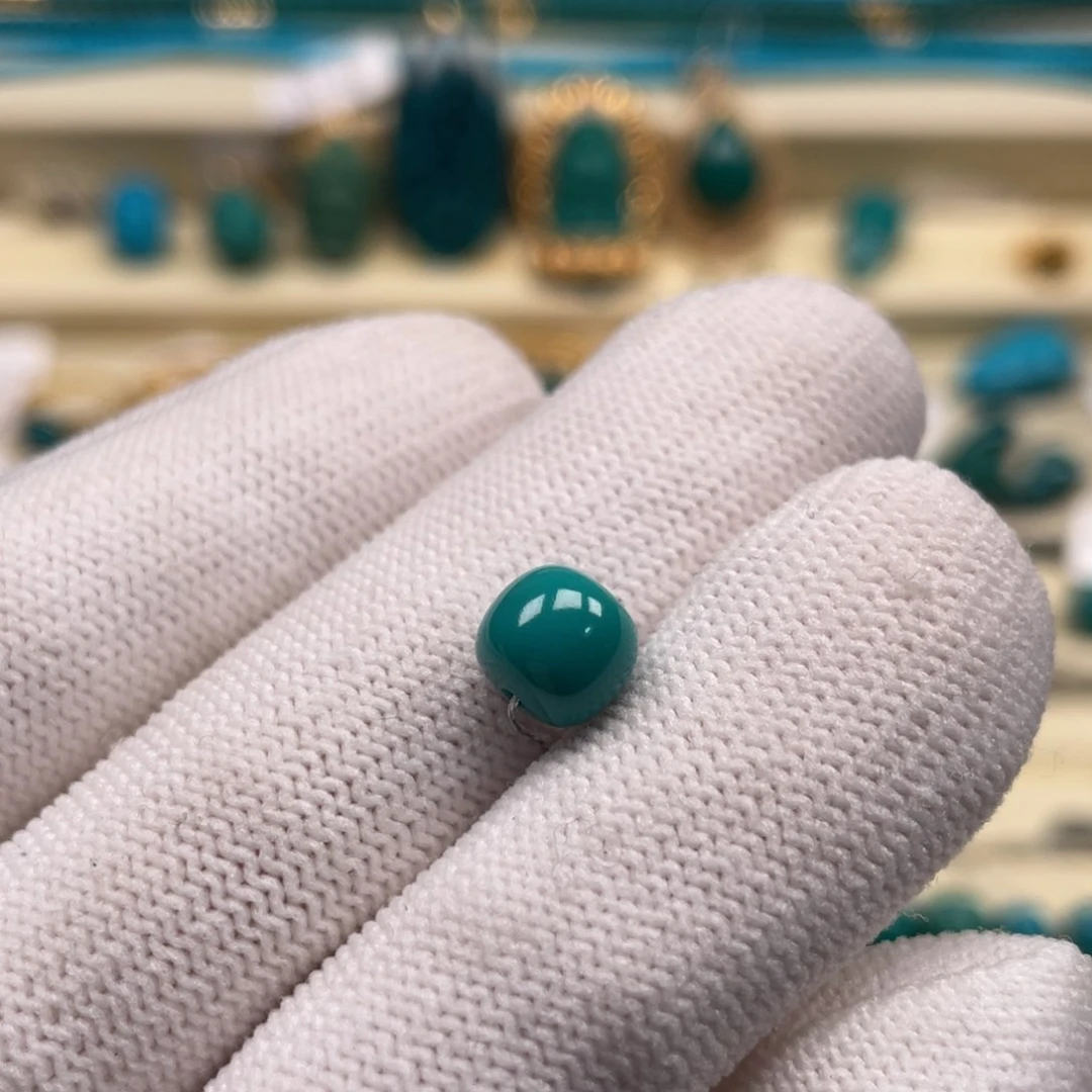 未镶嵌绿松石珠宝奇石7.5x6.9