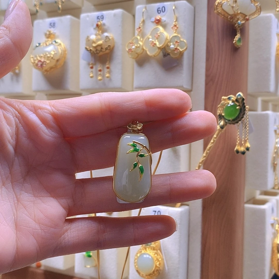 和田玉颈饰银S925镶嵌