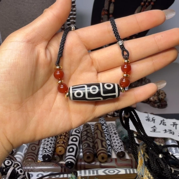 玛瑙/玉髓未镶嵌手链天珠888
