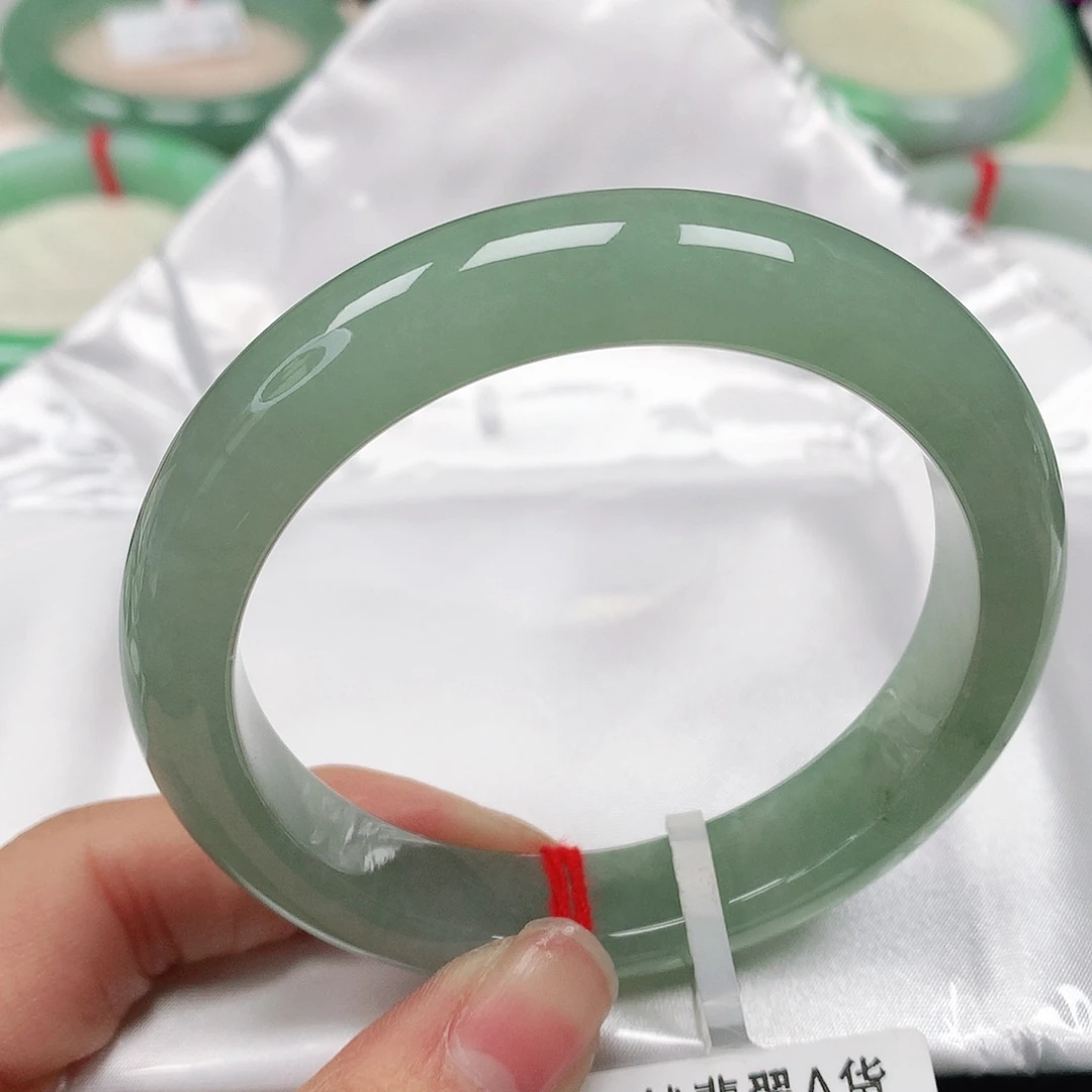 翡翠手镯未镶嵌天然翡翠手镯53