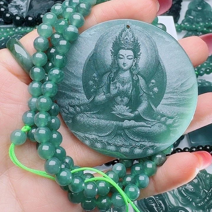 颈饰未镶嵌翡翠多样性发其一