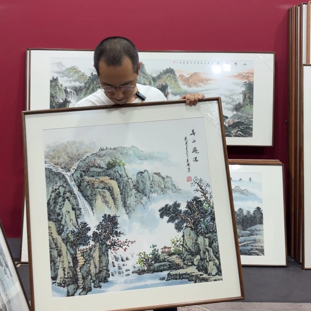 国画带框绘画80/80尺寸