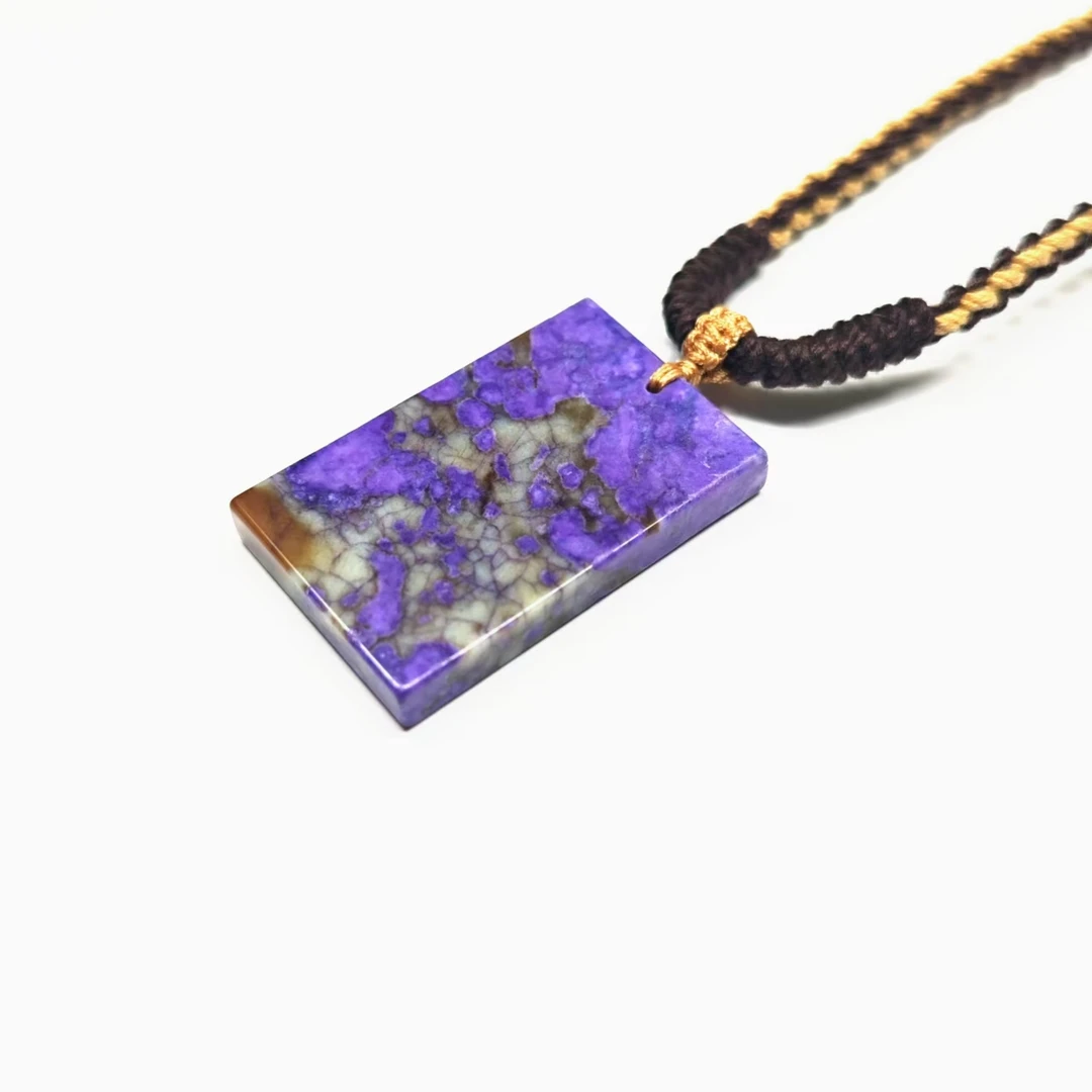 HS010 现代简约时尚项链 尺寸43*27*7mm