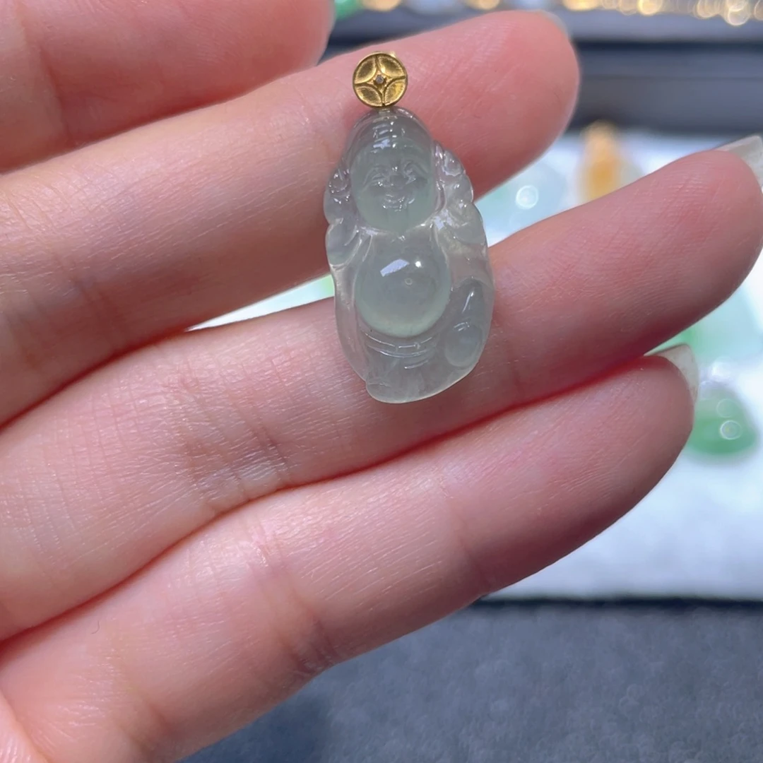 翡翠18K金镶嵌颈饰翡翠