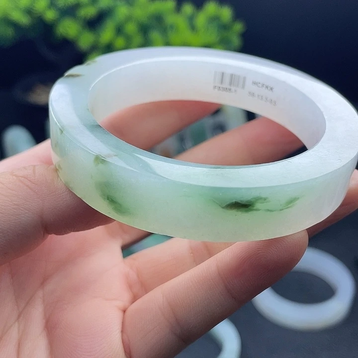 定制翡翠不退不换未镶嵌