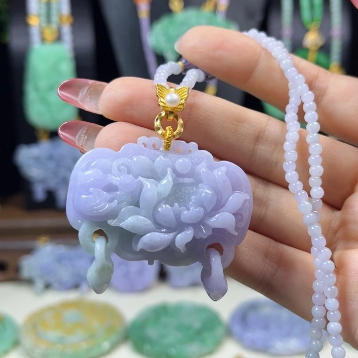 翡翠挂件未镶嵌天然翡翠