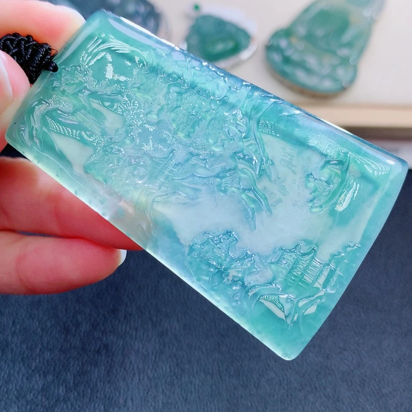 【闪购商品】翡翠颈饰未镶嵌翡翠