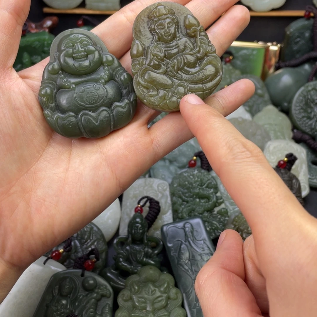 和田玉未镶嵌颈饰