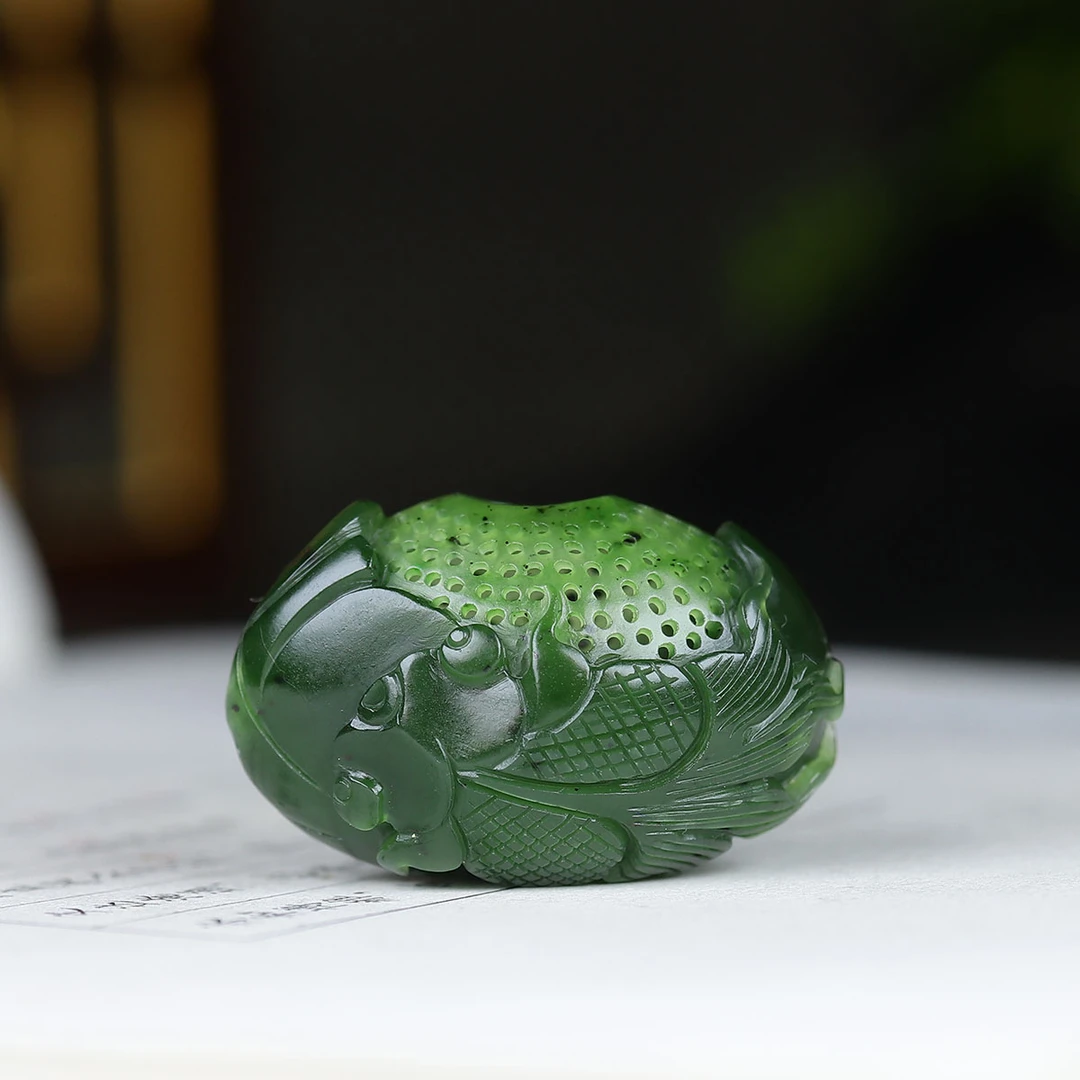 1218102和田玉碧玉鱼娄