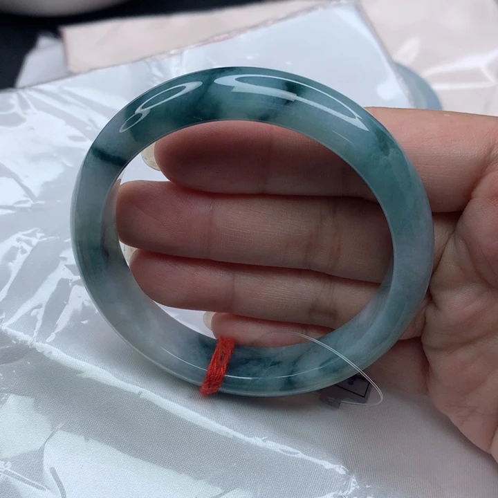 翡翠手镯未镶嵌5959606060