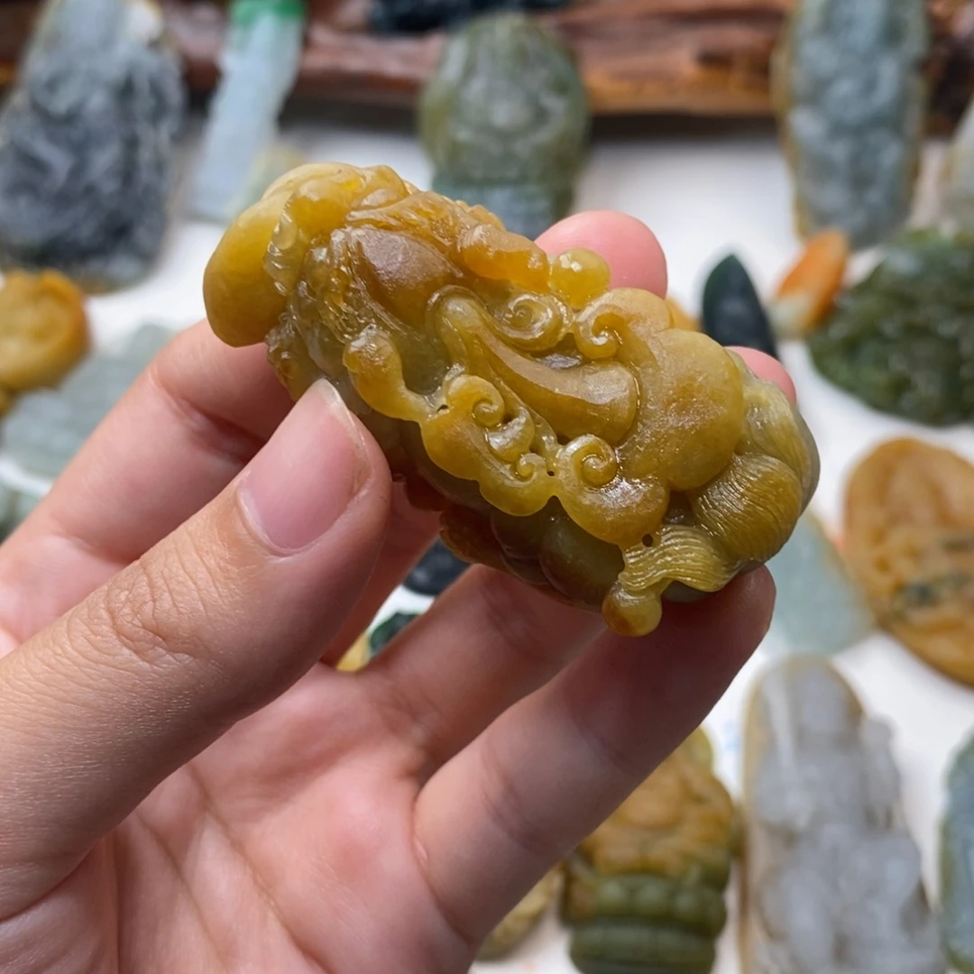 定制翡翠未镶嵌翡翠