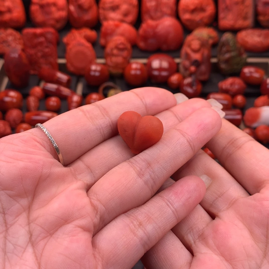 南红玛瑙南红川料原矿屁桃19.5mm未镶嵌