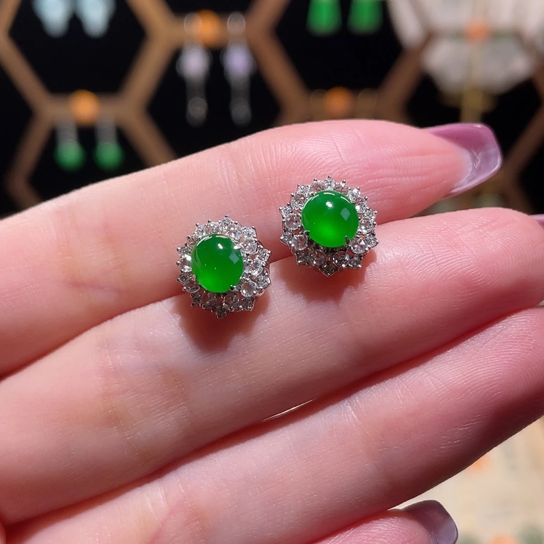 翡翠18K金镶嵌耳饰