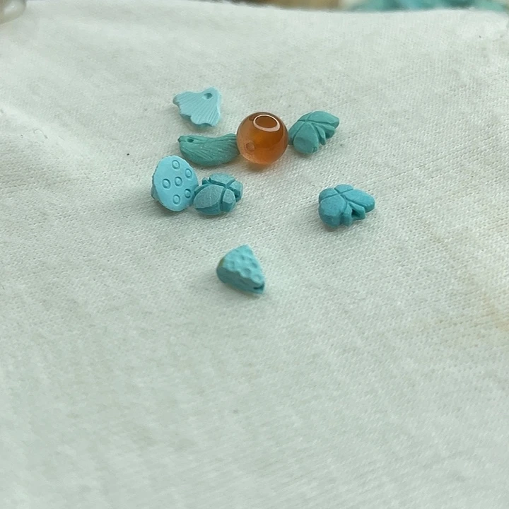 未镶嵌南红玛瑙珠宝奇石