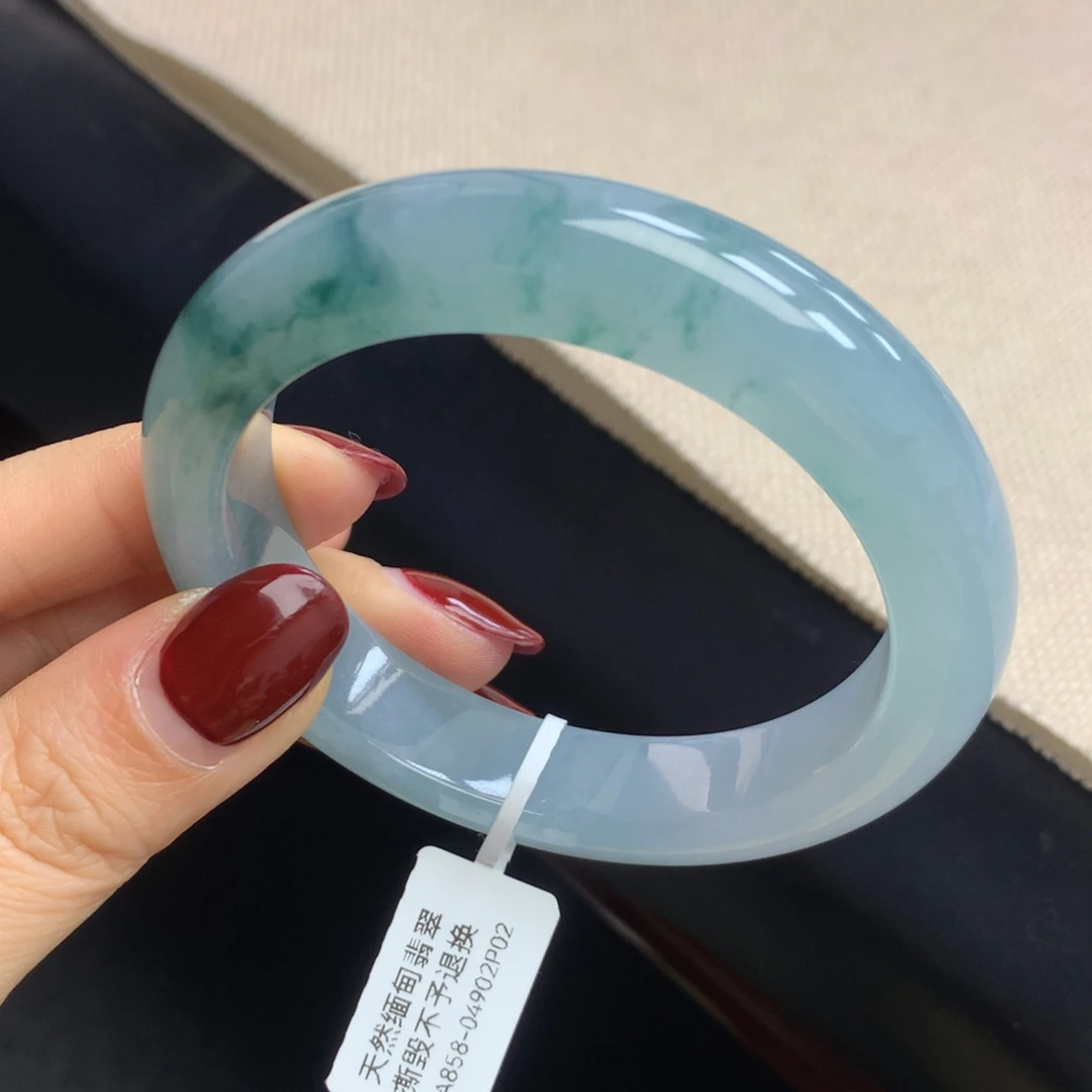 翡翠未镶嵌手镯飘花