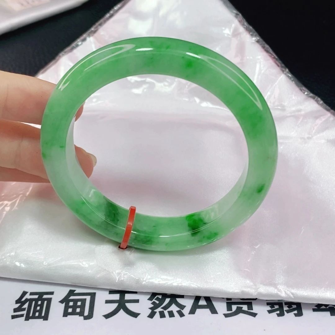 未镶嵌手镯翡翠秀**妈55正圈