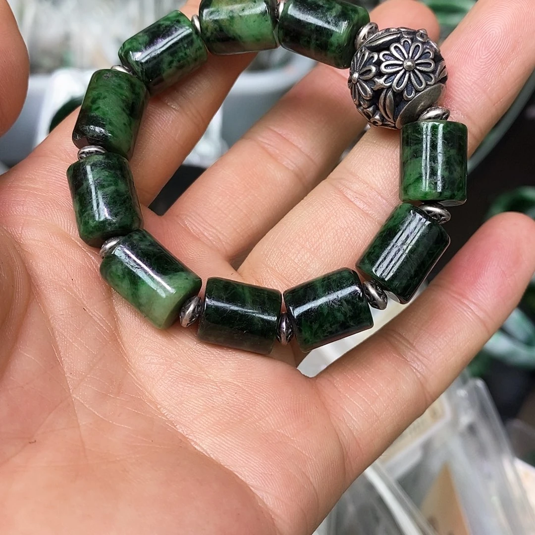 未镶嵌手链翡翠优*漂亮美眉