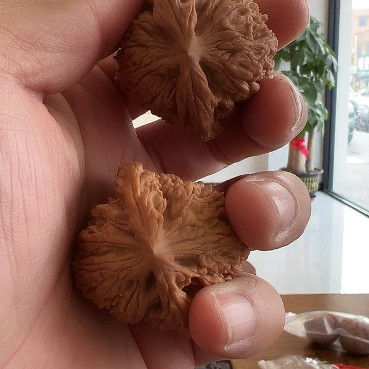 吊坠文玩核桃南疆石 全品 没修 43