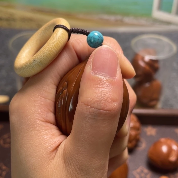 橄榄核把件6面生命