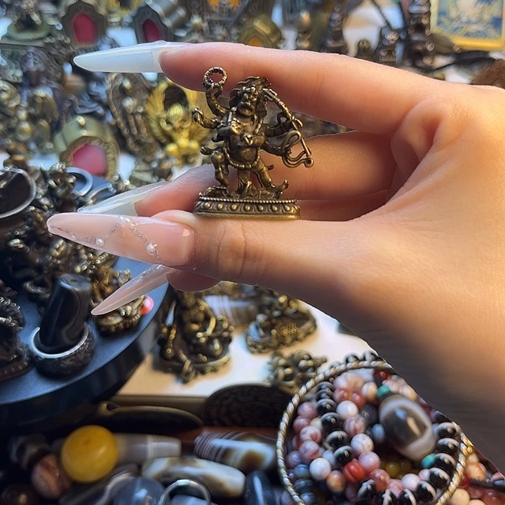 胡***長泥塑闪价漏价一件