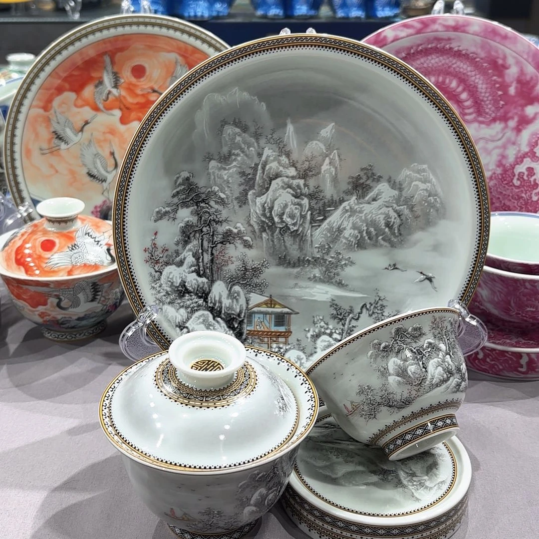 瓷片景德镇瓷器研究中心主任