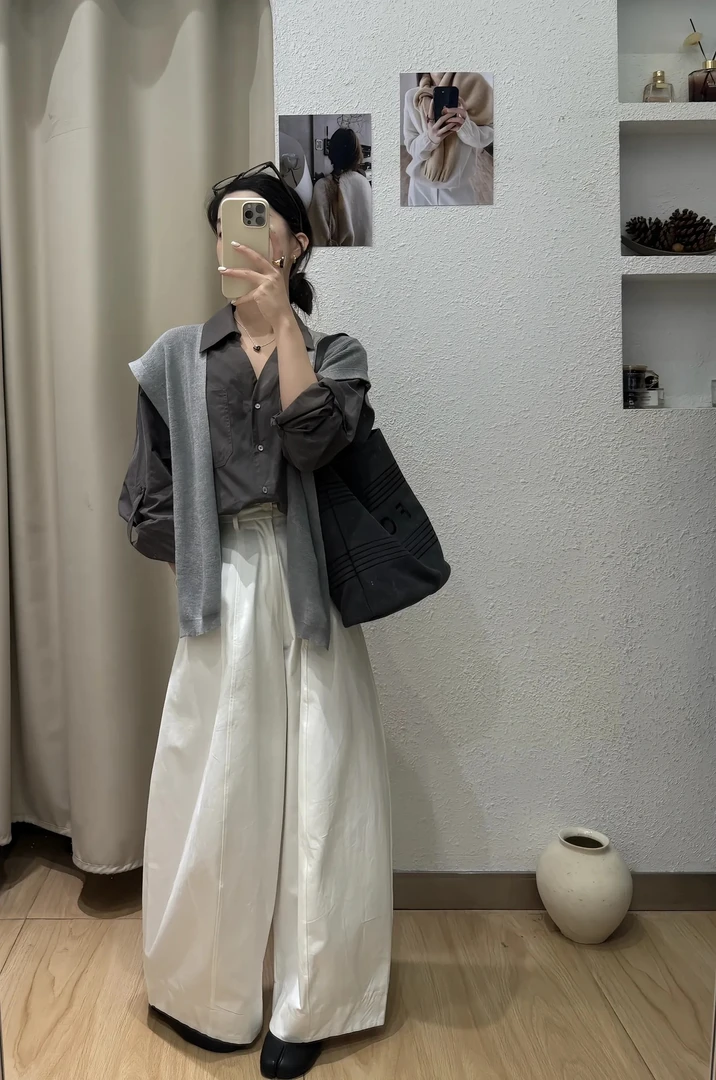 【格调派对】长袖可卷边休闲polo衫单排扣衬衫针织披肩白色长裤套装