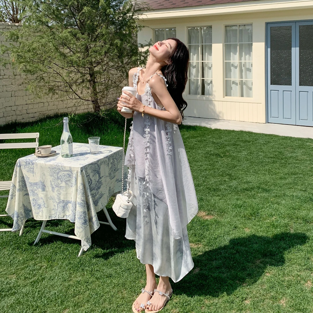 新中式水墨画花朵飘带吊带连衣裙女2025新款夏季超好看假两件长裙